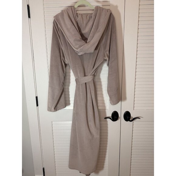 Barefoot Dreams LuxeChic Hooded Robe Size 2 Taupe Plush Belted Long Lounge Bath - Picture 2 of 9